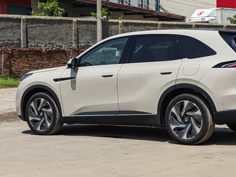 2026�� 1600 ������� 