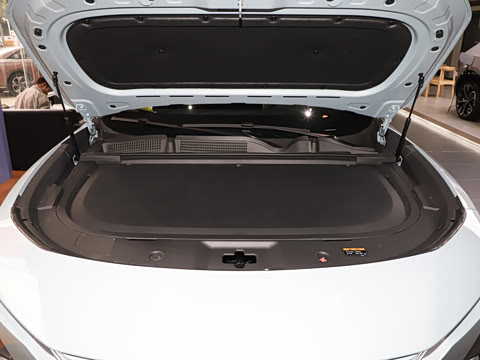 2025�� ����200 Pro