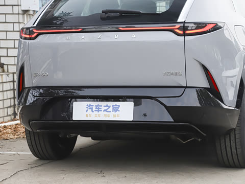 2025�� ����200 Pro