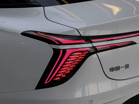 2026�� 2.0T ���а�