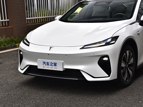 2026�� 550Max��ΪǬ��ADS SE��