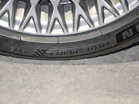 2026�� 2.5T ����������