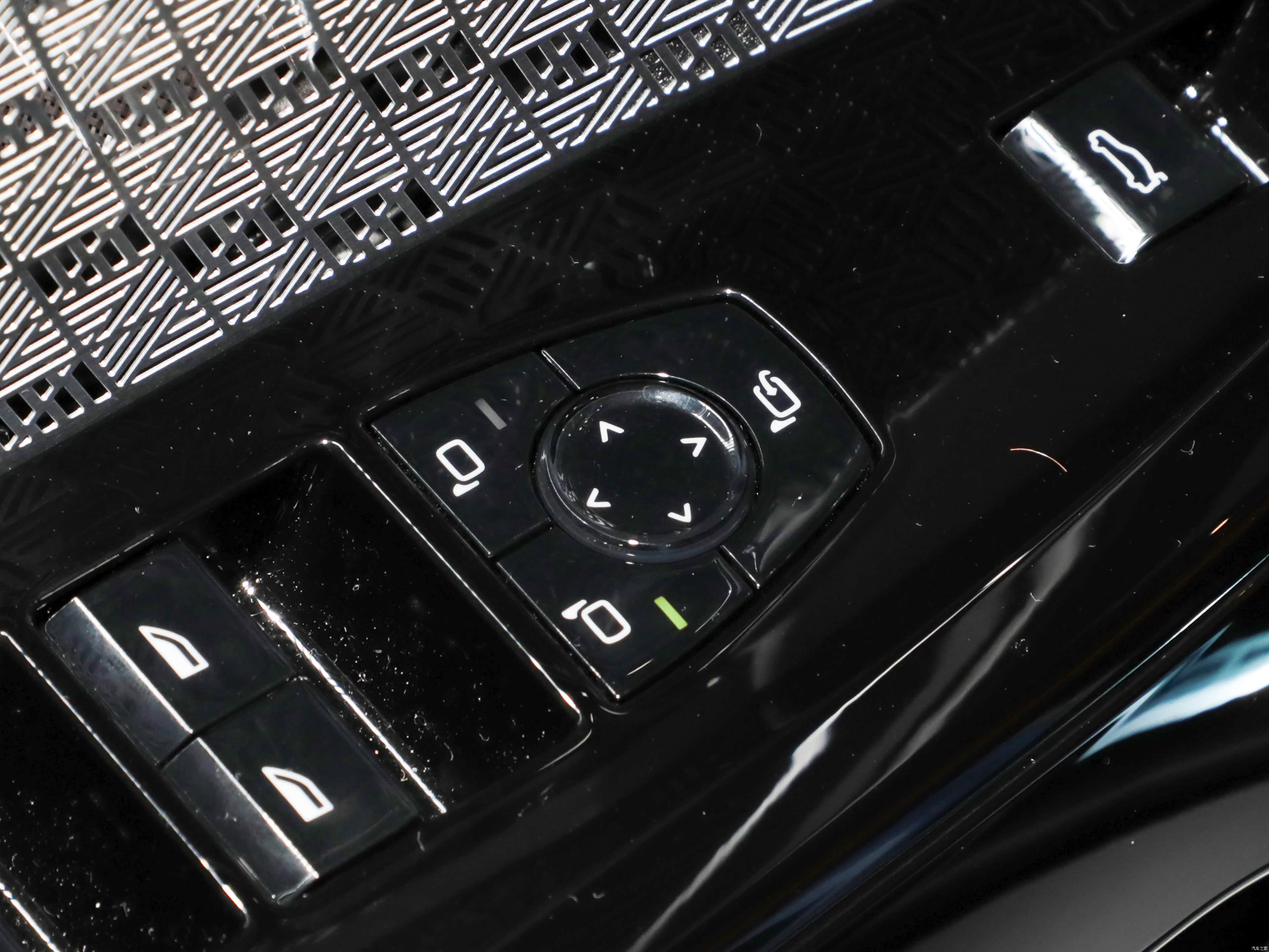 BMW 7 Series, миниатюра 24