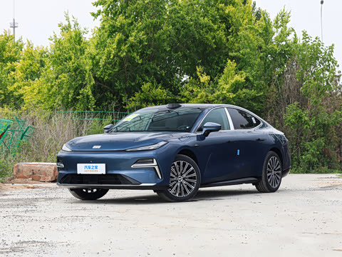 2026�� 225km EM-i Զ�����ǺӰ�