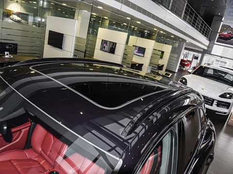 2026�� Macan 2.0T ���ΰ�