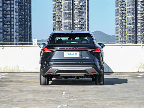 2026�� 300 ����������