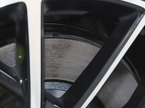 2025�� �Ŀ� 560MAX 185kW