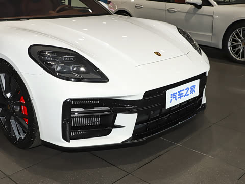 2026�� Panamera GTS 4.0T