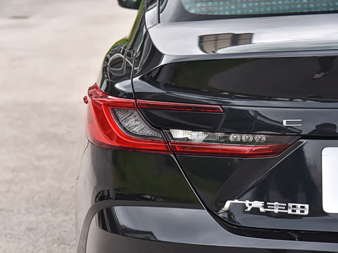 2026�� ˫�� 2.0HE ��Ӣ��