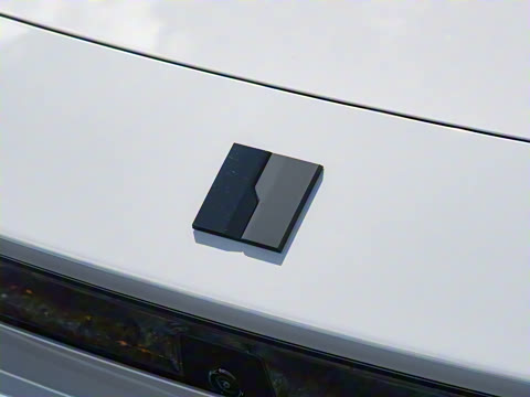 2025�� 240����Ultra