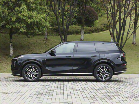 2025�� 215�����콢PLUS