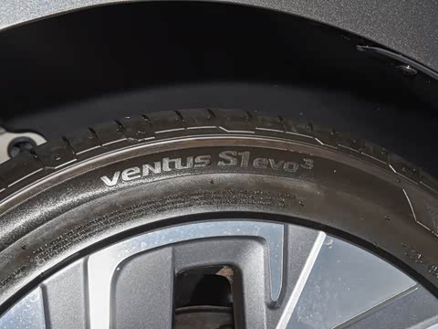 2025�� �Ŀ� 300TSI DSG���а�