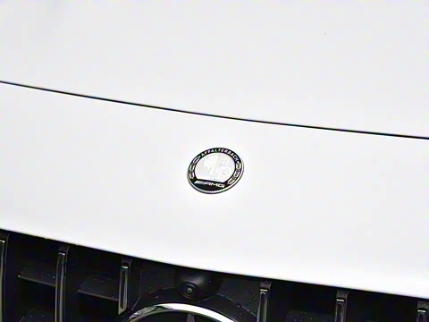 2025 Ŀ AMG CLE 53 4MATIC+ ܳ