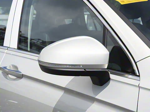 2025�� ���ڿ� 300TSI �Զ��������ڰ�