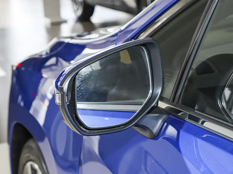 2025�� 2.4T CVT Wagon tS EyeSight