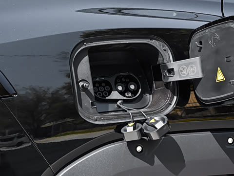 2026�� Hi4 200km �����������