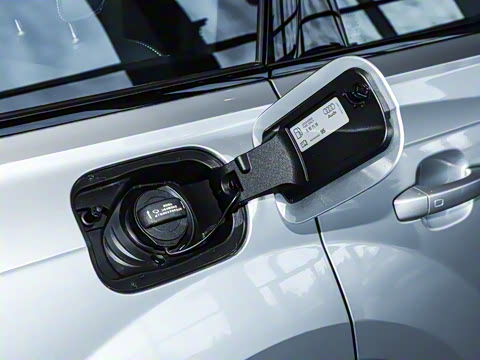 2025�� 55 TFSI quattro S line�����