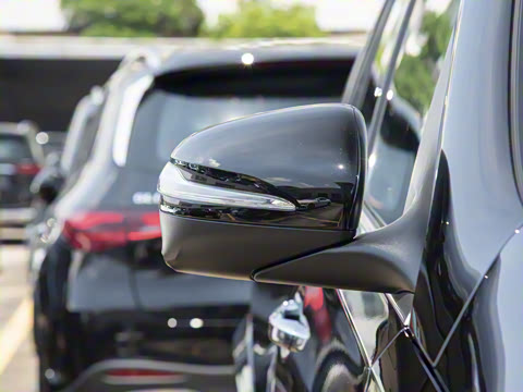 2025�� �Ŀ� GLS 450 4MATIC ʱ����