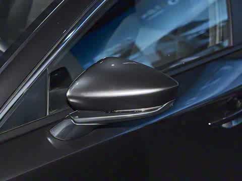 2025�� 2.0L �Զ����Ű�