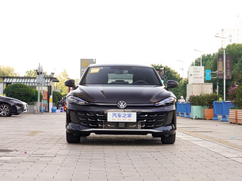 2026�� ���L 300TSI ��а�