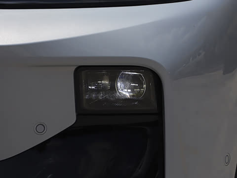 2027�� 610������