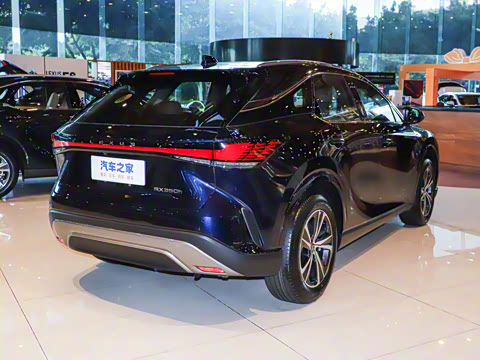 2026�� 350h ����������