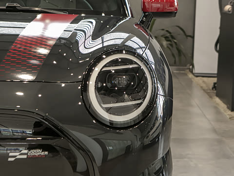 2026�� JOHN COOPER WORKS