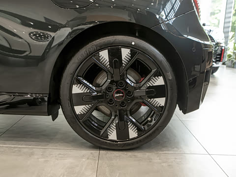 2026�� JOHN COOPER WORKS