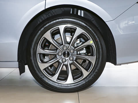 2025�� 2.0T ���ð�