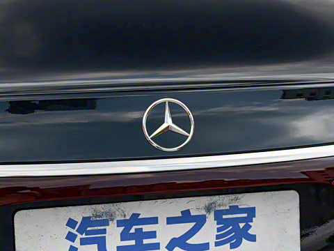 2025�� �Ŀ� E 260 L