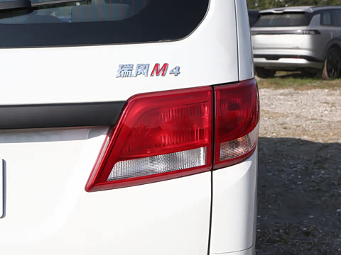 2026�� 2.0L CNG�ֶ�������