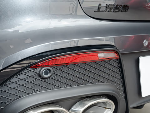 2026�� 2.0T Trophy+ �����˶���