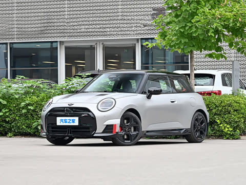 2026�� JOHN COOPER WORKS �й��ر��