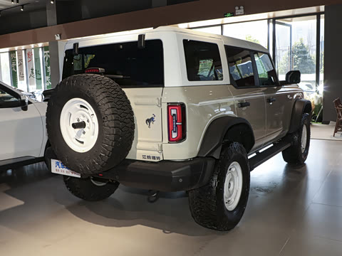 2025�� 2.3T 1966��Ű�