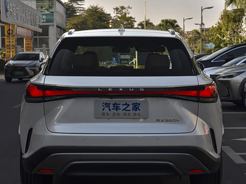 2026�� 350h ����������