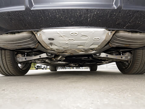 2026�� 200���������� 40 TFSI ���������� B&O ��ҹ��