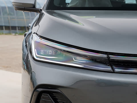 2026�� EM-i 235km ̽��+��