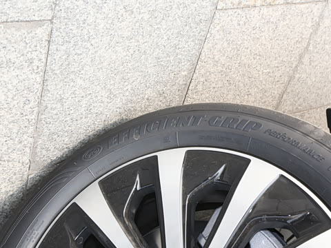 2026�� GLB 220 ʱ����