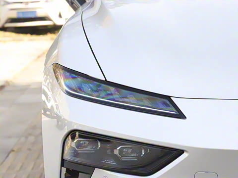 2026 007+  565 Ultra+״