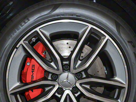 2025�� AMG GLA 35 4MATIC