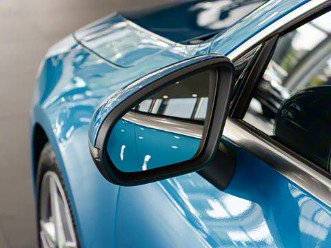 2025�� CLA 200 ���ܳ�