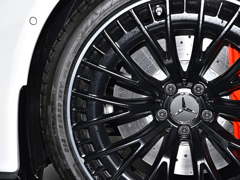 2026�� AMG CLE 53 4MATIC+ ������ܳ�