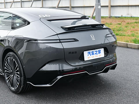 2026�� Ultra ���̰�