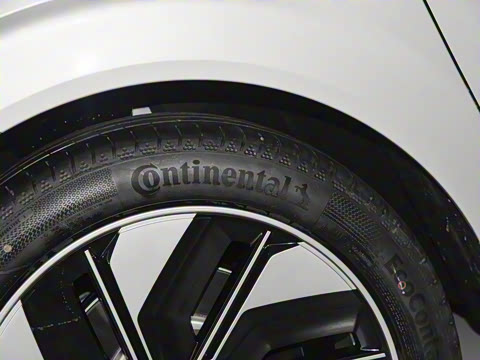 2025�� 210Ultra���Ȱ� 6��