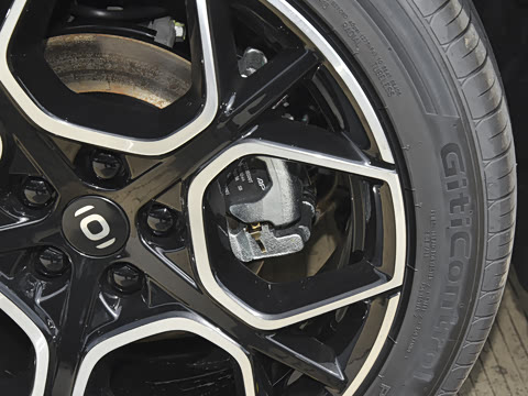 2026�� ������������� 730������