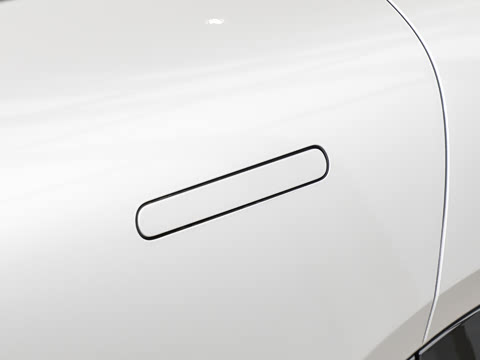 2026�� ���� 702 Max �콢��