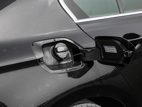 2026�� 3000������ѡ�� 330TSI DSG��Ӣ��