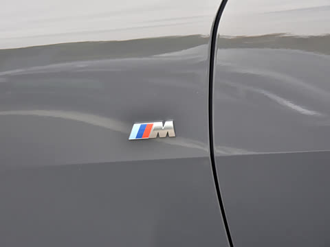 2026�� 430i M�˶���ҹ��װ