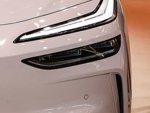 2025�� 60kWh ������