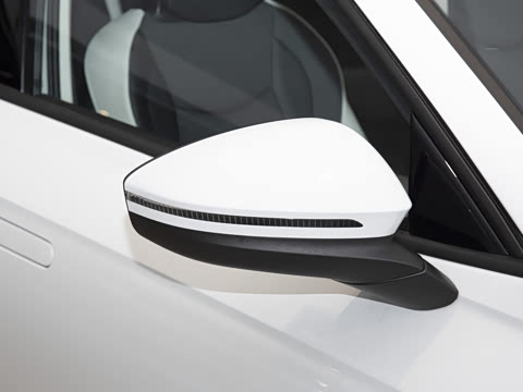 2026�� L 300TSI DSG ʱ����